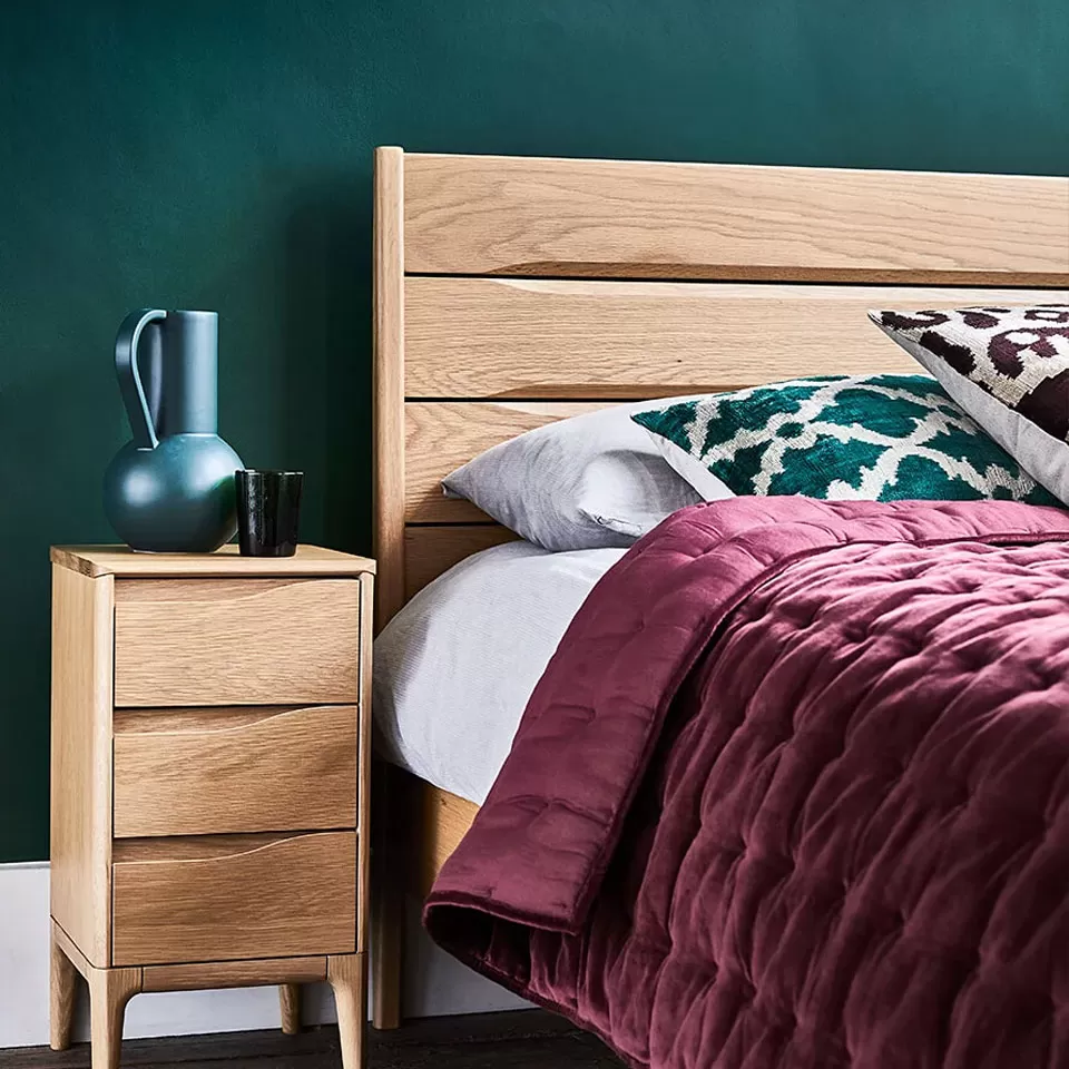 Ercol bedroom collections combine lovely detailing in the shapes and joints with practical and useful storage. Statement bedframes set the tone with spindles and chamfers these crafted design features are then reflected in the cabinets, chests of drawers and wardrobes.

