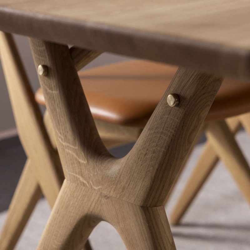 Kristensen Amelia Dining Table