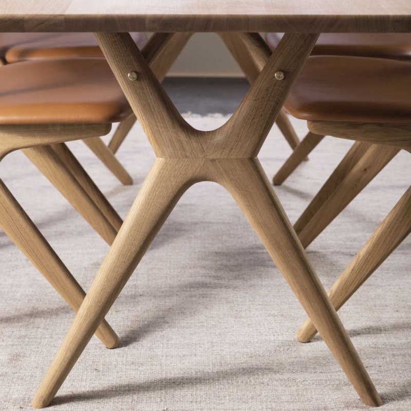 Kristensen Amelia Dining Table