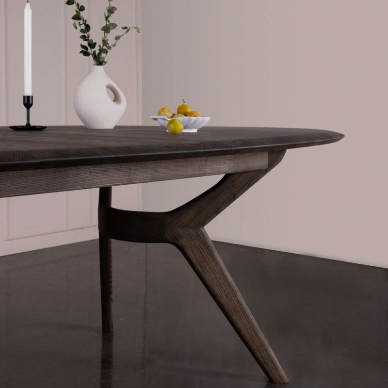 Kristensen Amelia Oval Dining Table