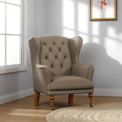 Ellington Chair in Leather Ellington Chair in Leather