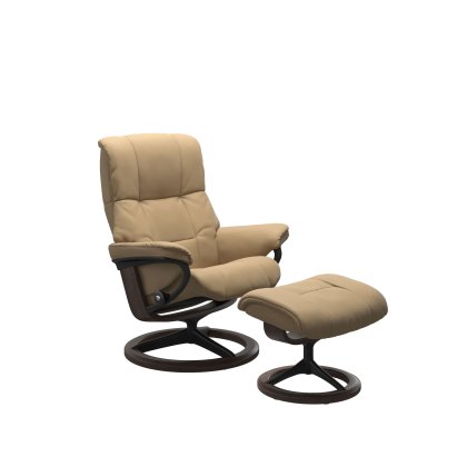Stressless Mayfair Chair in Paloma Leather, Signature Base with Footstool
