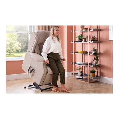 Canterbury Grande Riser Recliner