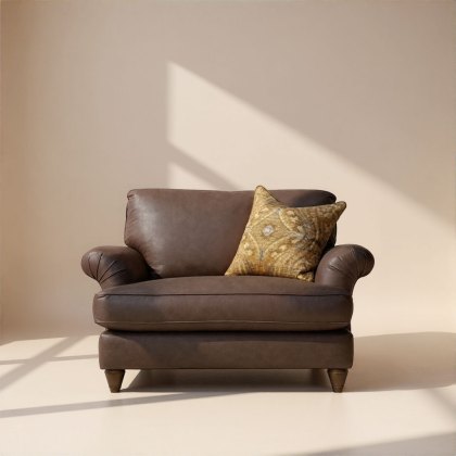 Evesham Snuggler in Leather