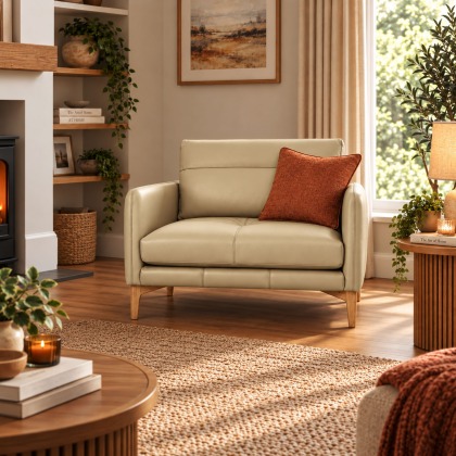 Ercol Aosta Snuggler in Leather