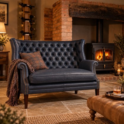 Mackenzie Petit Sofa In Leather Mackenzie Petit Sofa In Leather