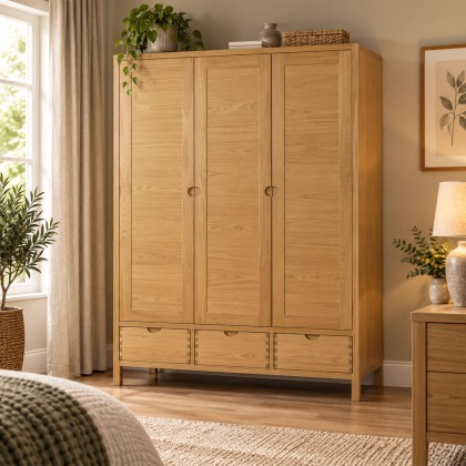Ercol Bosco 3 Door Wardrobe Ercol Bosco 3 Door Wardrobe