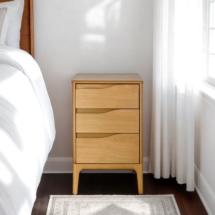 Ercol Rimini Compact Bedside Cabinet Ercol Rimini Compact Bedside Cabinet