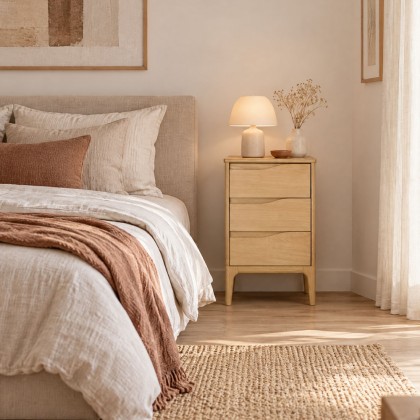 Ercol Rimini Compact Bedside Cabinet Ercol Rimini Compact Bedside Cabinet