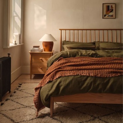 Ercol Teramo Super King Bed Ercol Teramo Super King Bed
