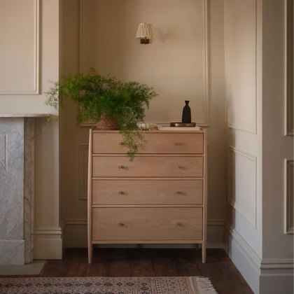 Ercol Winslow 4 Drawer Chest