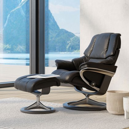 Stressless Reno Chair in Leather, Signature Base with Footstool Stressless Reno Chair in Leather, Signature Base with Footstool
