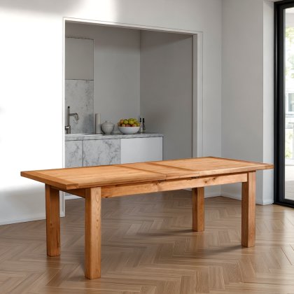 Arundel Light Oak Dining Table With 2 Extensions 180-250 X90 Arundel Light Oak Dining Table With 2 Extensions 180-250 X90