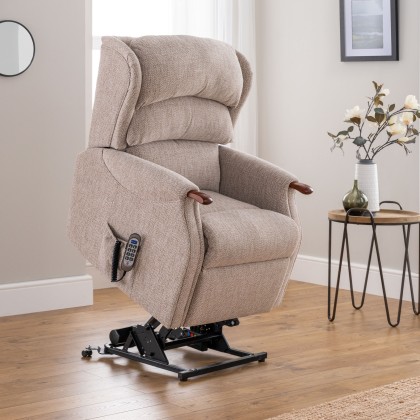 Celebrity Westbury Petite Riser Recliner in Fabric