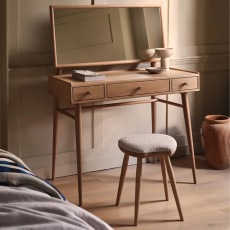Ercol Collection Saddle Stool