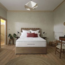 Sleepeezee Graphite Echo 3200 Divan Set Double Sleepeezee Graphite Echo 3200 Divan Set Double