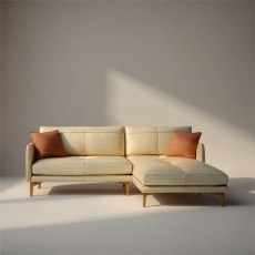 Ercol Aosta Small Chaise In Leather Ercol Aosta Small Chaise In Leather