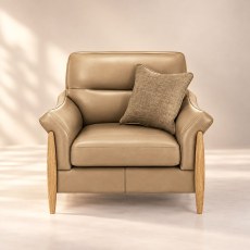 Ercol Clara Snuggler In Leather Ercol Clara Snuggler In Leather