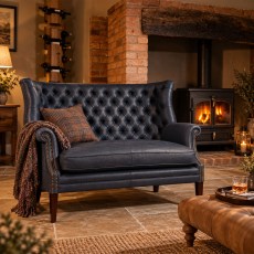 Mackenzie Petit Sofa In Leather Mackenzie Petit Sofa In Leather