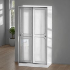 Pembroke Sliding Robe