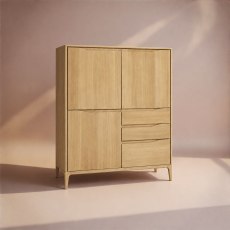 Ercol Romana Highboard Ercol Romana Highboard