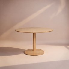 Ercol Siena Breakfast Table Ercol Siena Breakfast Table