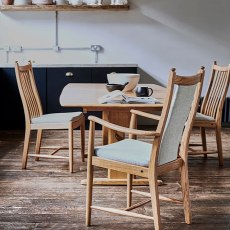 Ercol Windsor Large Extending Dining Table Ercol Windsor Large Extending Dining Table