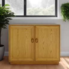 Ercol Windsor 2 Door Cabinet Ercol Windsor 2 Door Cabinet