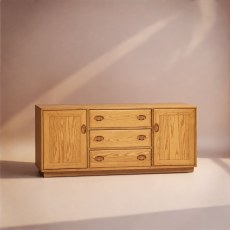 Ercol Windsor Sideboard Ercol Windsor Sideboard