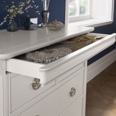 Chantilly White 2 plus 4 Drawer Chest