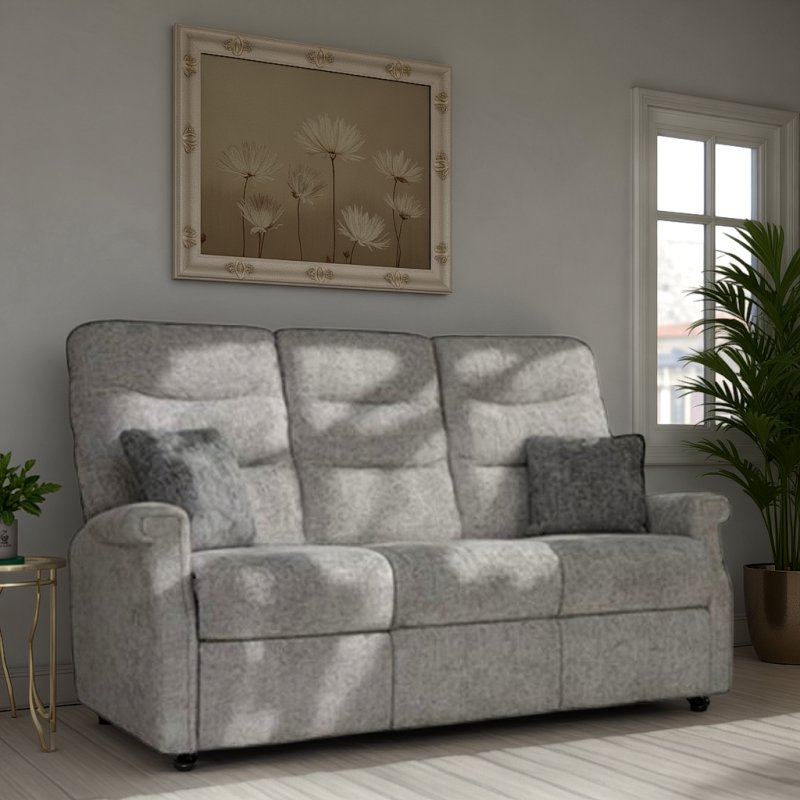 Celebrity Celebrity Sandhurst 3 Seater Recliner in Aquaclean