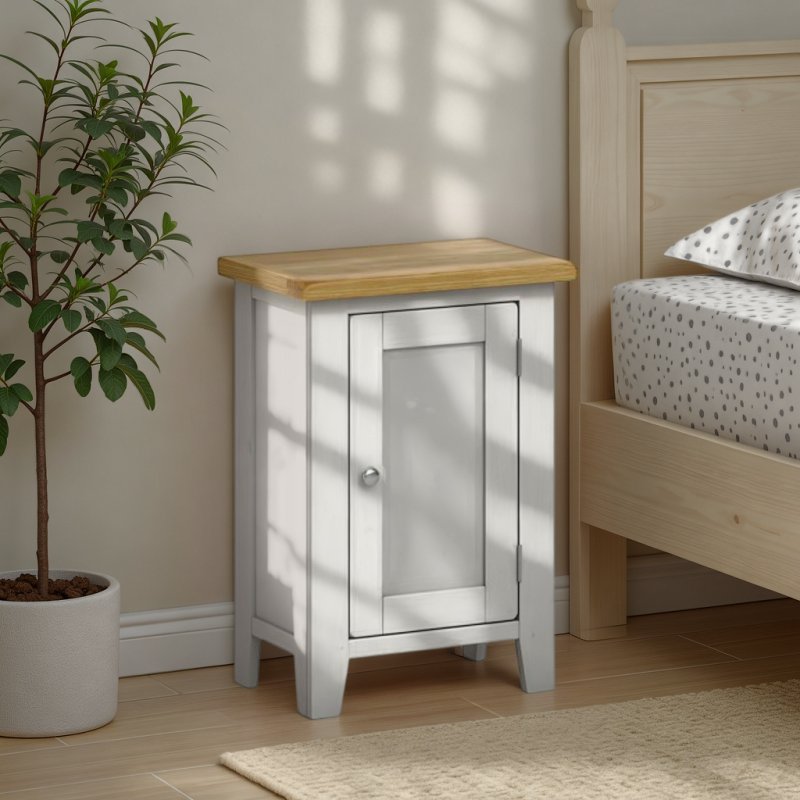 Global Home Guildford Single Cupboard