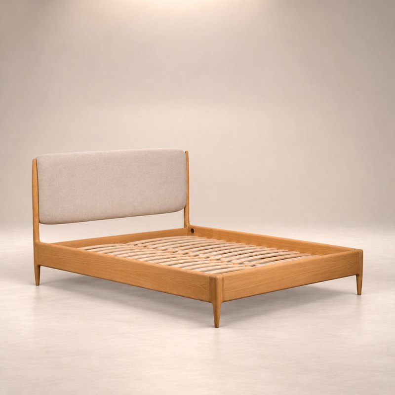 Winchester Bedstead Main Image HF