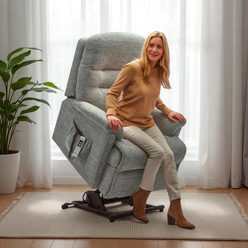 Sherborne Sherborne Keswick Riser Recliner in Fabric