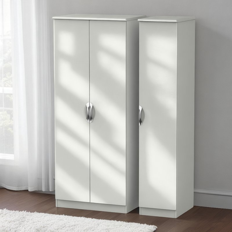 Welcome Furniture Camden Triple Plain Robe