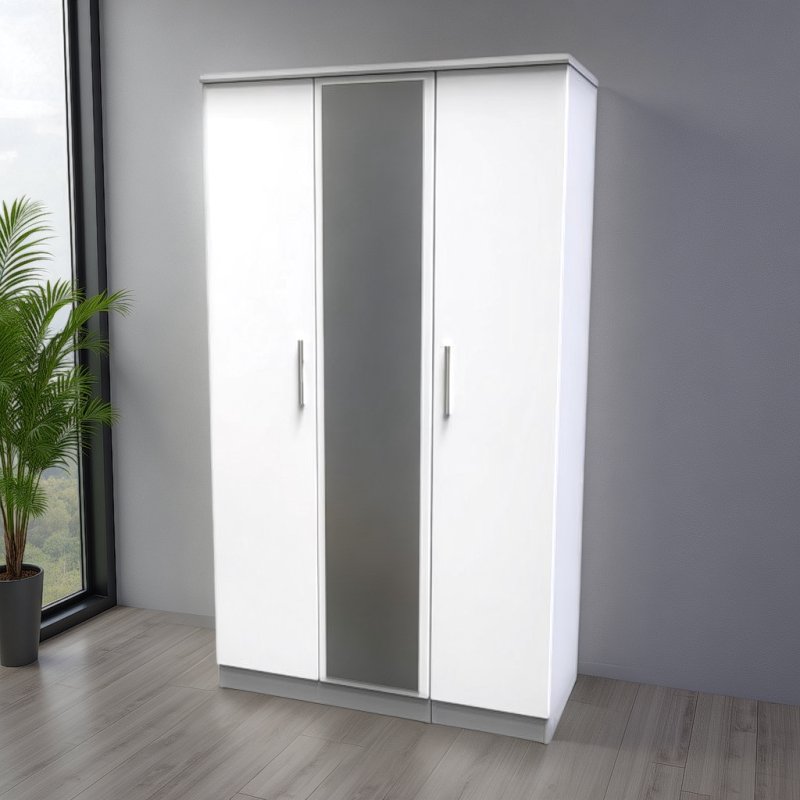 Welcome Furniture Knightsbridge Triple Mirror Robe
