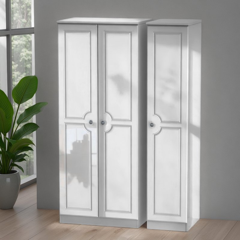 Welcome Furniture Pembroke Triple Plain Robe