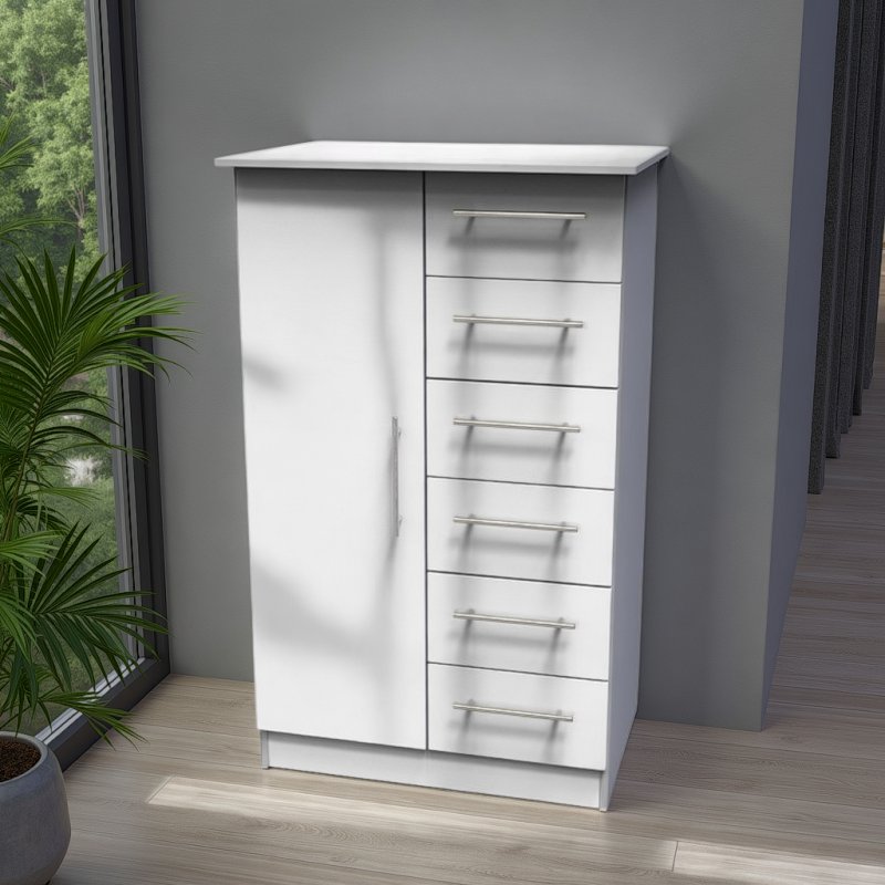 Welcome Furniture Sherwood Childs Robe