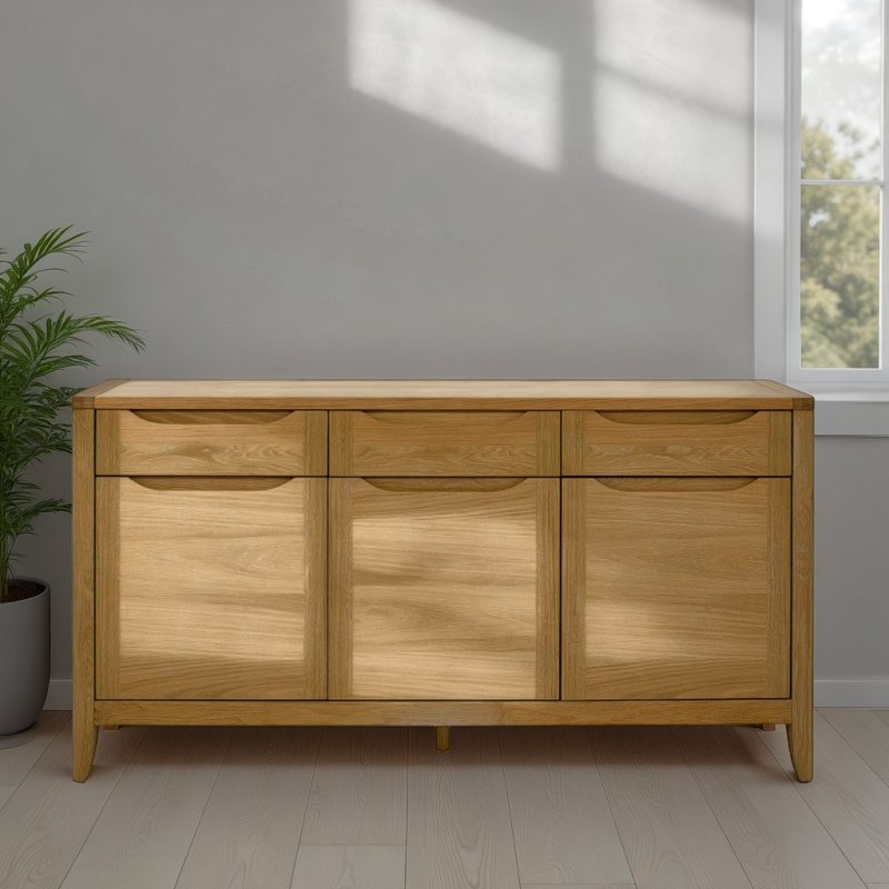 Bentley Designs Chester Oak Wide Sideboard