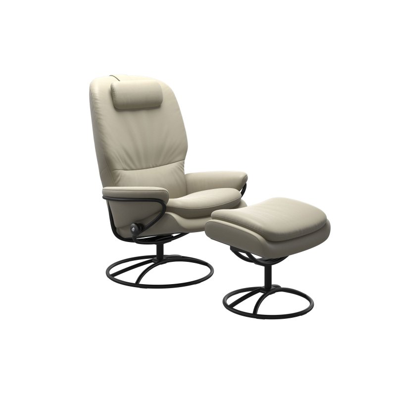 Stressless Stressless Rome High Back Chair in Leather, Original High Base with Footstool