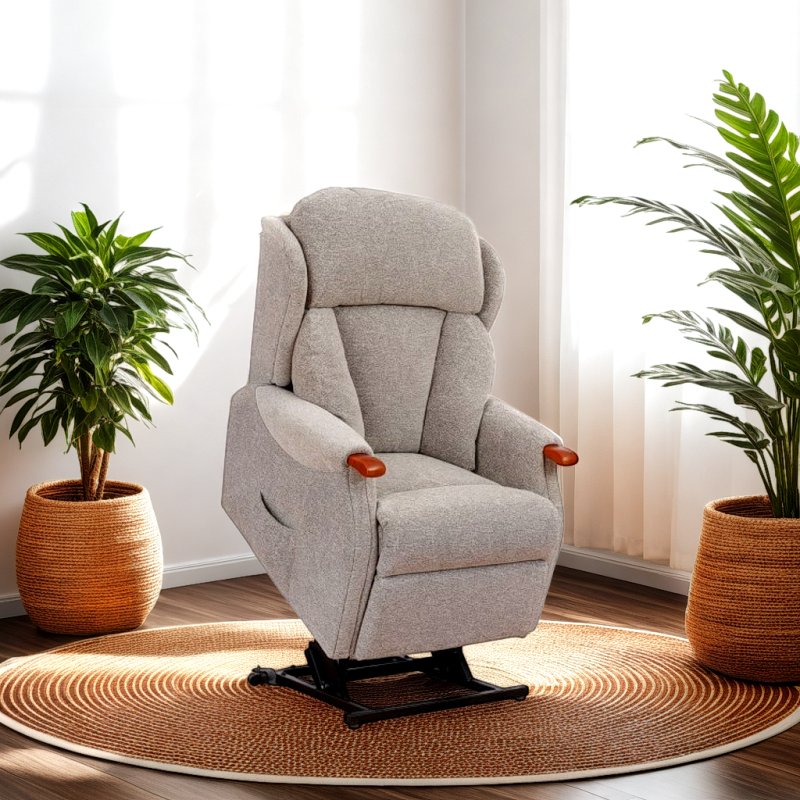 Celebrity Celebrity Canterbury Petite Riser Recliner in Fabric