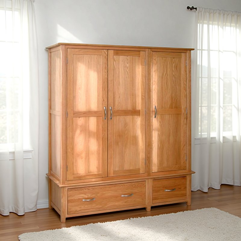 H Collection Balmoral Triple Wardrobe