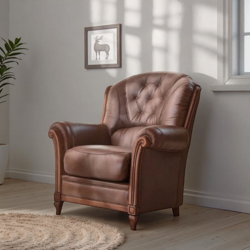 Gradi Carrara Armchair in Leather